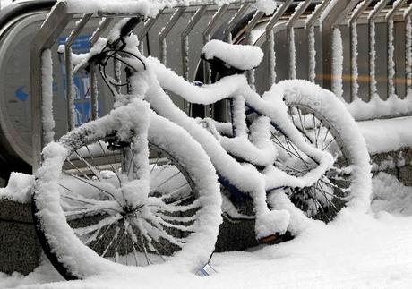 ¿El frío retrasa nuestra velocidad en la bici?