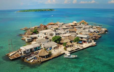 Los habitantes de esta isla solo la abandonan al morir santa-cruz-del-islote-76