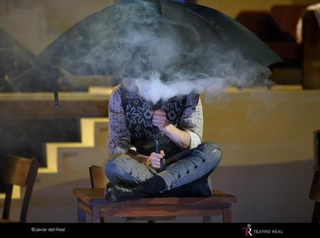 El próximo 20 de febrero tendrá lugar en el Teatro Real el estreno mundial de La ciudad de las mentiras, de Elena Mendoza, basada en cuentos de Juan Carlos Onetti El próximo 20 de febrero tendrá lugar en el Teatro Real el estreno mundial de La ciudad de las mentiras, de Elena Mendoza, basada en cuentos de Juan Carlos Onetti