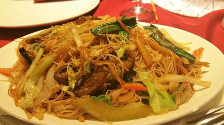 Restaurante oriental Gran Familia con opciones veganas, Los Cristianos, Tenerife Restaurante oriental Gran Familia con opciones veganas, Los Cristianos, Tenerife