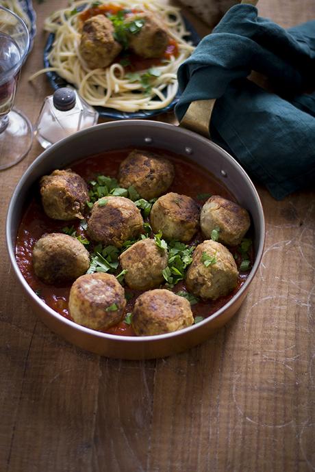 SPAGHETTI CON ALBÓNDIGAS VEGETARIANAS