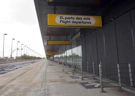 ARQUITECTURAS OLVIDADAS: AEROPUERTO MIRABEL (Montreal)