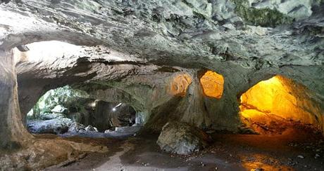 Cuevas De Zugarramurdi: Un Lugar Mágico Y Lleno De Historia!