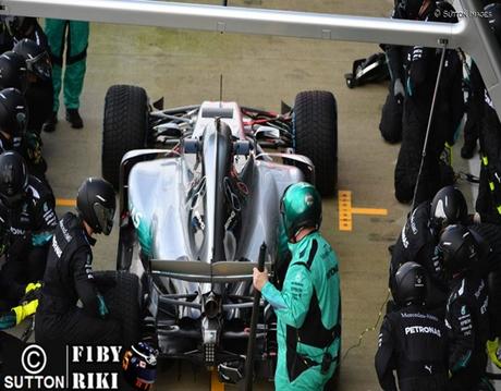 Presentación del W08 | El coche de Mercedes para la temporada 2017 de F1 Presentación del W08 | El coche de Mercedes para la temporada 2017 de F1