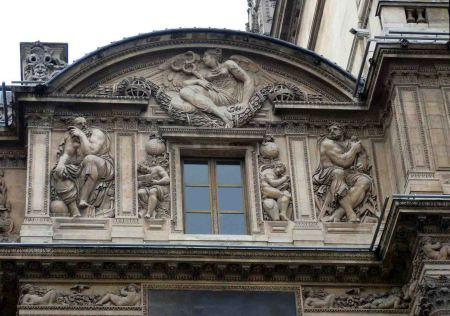 Alegorías matemáticas renacentistas en el Cour Carrée del Louvre