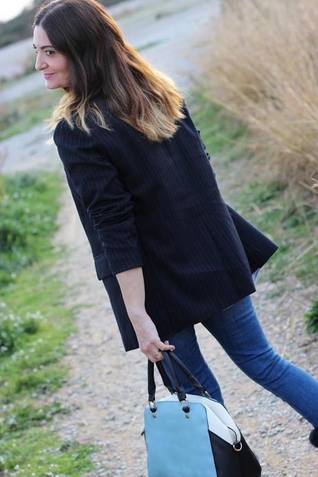 Look con blazer de rayas diplomáticas Look con blazer de rayas diplomáticas