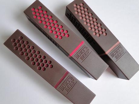 Labiales Burt's Bees, besos protagonistas. Labiales Burt's Bees, besos protagonistas.
