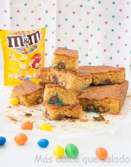 Blondie con M&M´s Blondie con M&M´s