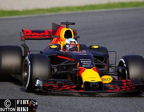 Daniel Ricciardo cree que los F1 podrían ir mucho más rápido