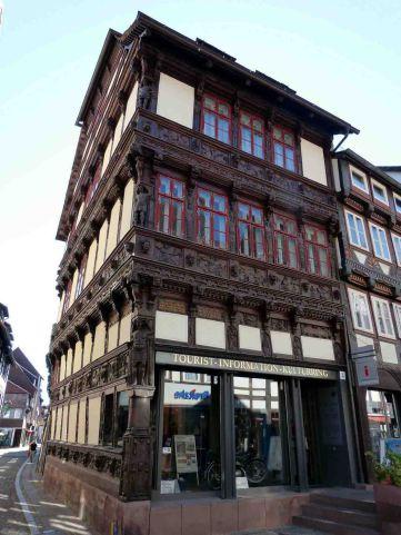 Matemáticas en entramados de madera de Einbeck Matemáticas en entramados de madera de Einbeck