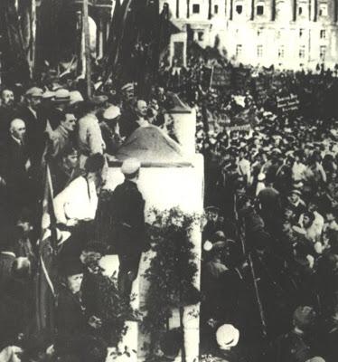 RUSIA, OCTUBRE 1917: TIUNFO DE LA REVOLUCIÓN BOLCHEVIQUE