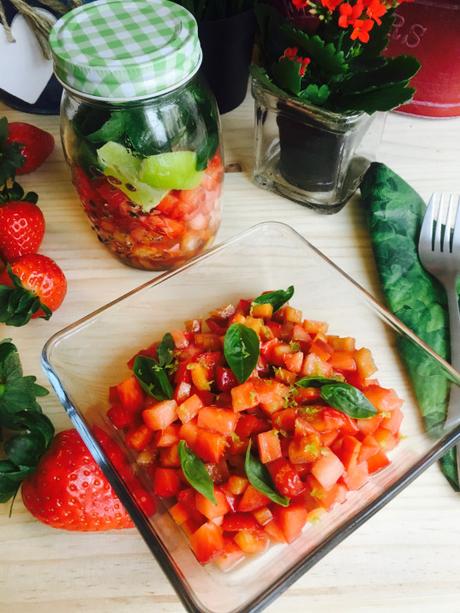 Juego de Blogueros 2.0: Ensalada de fresas y pimiento rojo