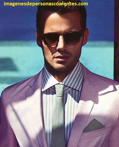 imagenes de hombres con gafas guapos imagenes de hombres con gafas guapos