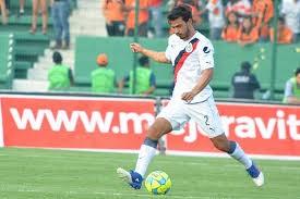 Defensa de Chivas confía en que no vuelva a pasar lo de Jaguares Defensa de Chivas confía en que no vuelva a pasar lo de Jaguares