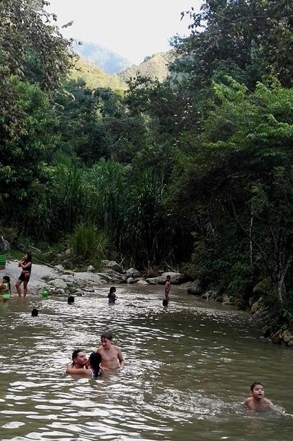 2016 Colombia ( y V ) sdr