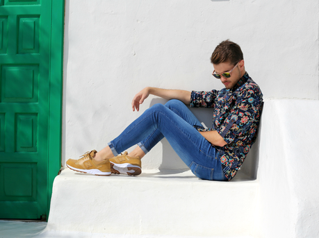 Outfit #154. Scared To Be Lonely Outfit #154. Scared To Be Lonely