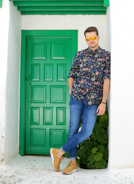 Outfit #154. Scared To Be Lonely Outfit #154. Scared To Be Lonely