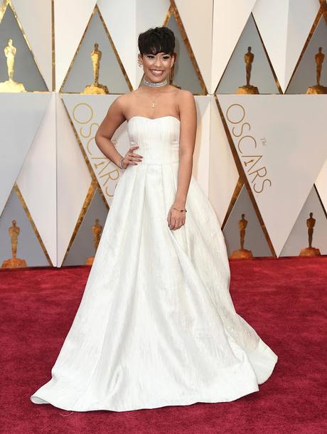 Desfile de vestidos de novia en la alfombra roja de los Oscars 2017