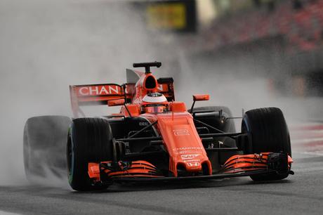 Raikkonen domina la jornada matinal del día 4 de test en Barcelona Raikkonen domina la jornada matinal del día 4 de test en Barcelona