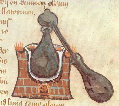 Alambique: ilustración de un manuscrito medieval.