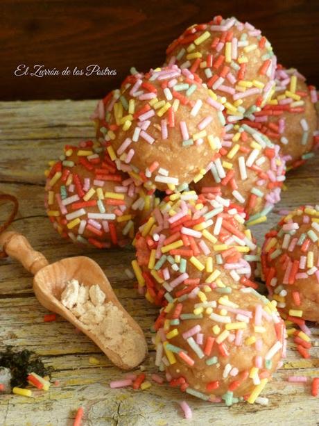 Bolitas de Galletas con Coco, Gofio o Cacao Bolitas de Galletas con Coco, Gofio o Cacao