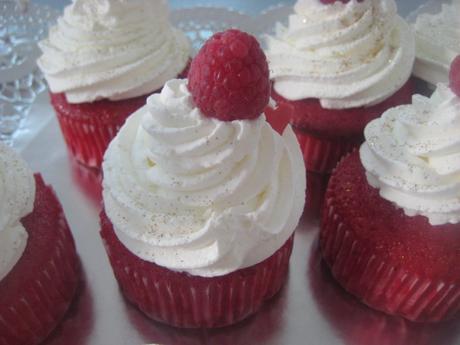 CUPCAKES DE FRAMBUESA Y QUESO