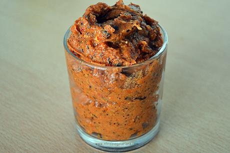 Hummus de pimiento rojo