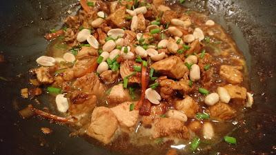 POLLO KUNG PAO CON ARROZ BASMATI (Mulan) POLLO KUNG PAO CON ARROZ BASMATI (Mulan)