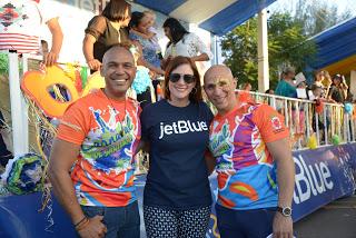 JetBlue recibe un reconocimiento especial en Carnaval de Santiago