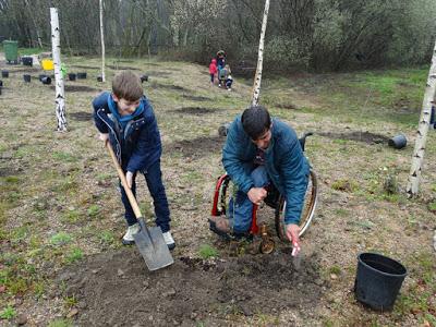 Plantando árboles, sembrando futuro...