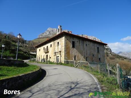 Ruta a la Pica de Peñamellera: Palacio Orejuz en Bores