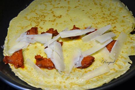 Creps de sobrasada y queso gran padano Creps de sobrasada y queso gran padano