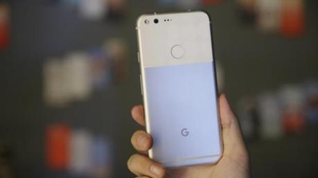 Google admite que sus teléfonos Pixel y Pixel XL tienen fallas