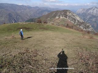 Por las brañas de Santa María de Trespena