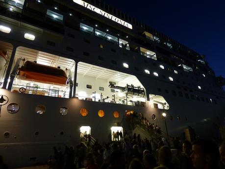 Una noche en Mykonos, escala crucero