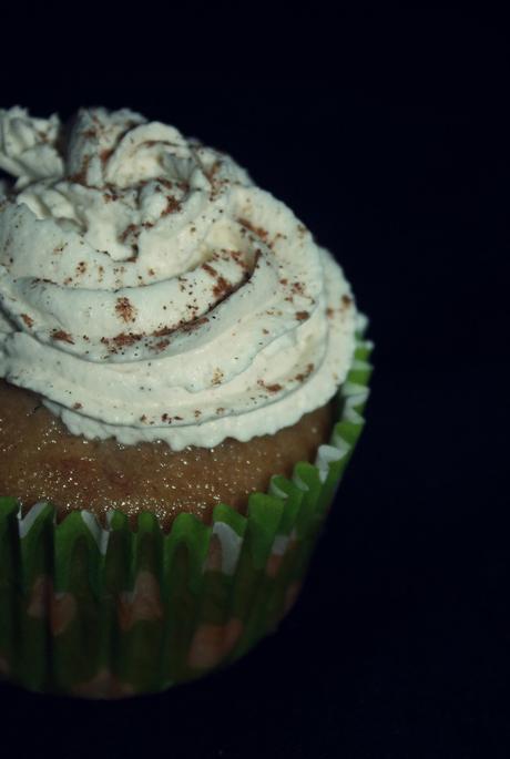 CUPCAKES DE CALABACIN Y  MANZANA