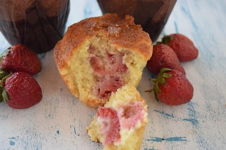 Muffins de Buttermilk y Fresas Muffins de Buttermilk y Fresas