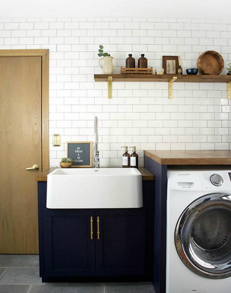 Antes y después de un cuarto de lavado multiusos Antes y después de un cuarto de lavado multiusos