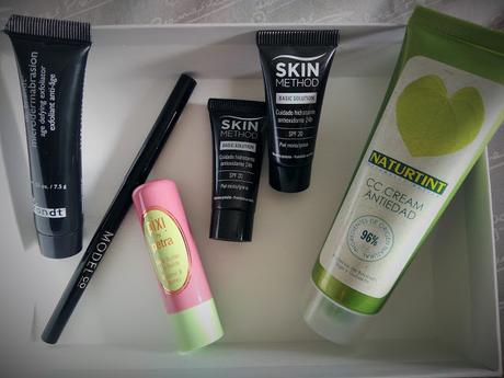 BIRCHBOX DE MARZO. Spring in Colors. BIRCHBOX DE MARZO. Spring in Colors.