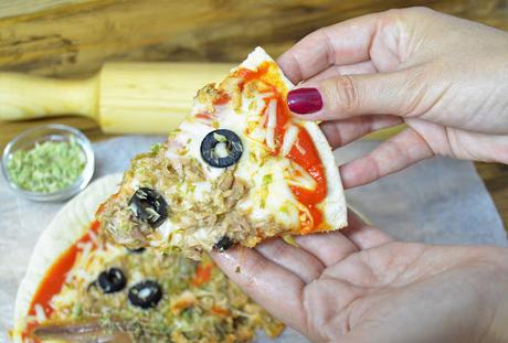 PIZZA A LA SARTEN | PIZZA TONNO | PIZZA DE ATUN Y ANCHOAS | PIZZA SIN HORNO