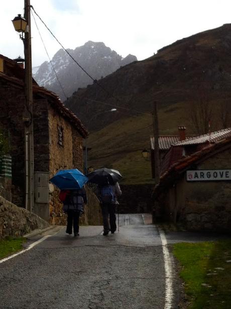 Camino Lebaniego a Santo Toribio, cuarta etapa: Verdiago, Crémenes, Horcadas.