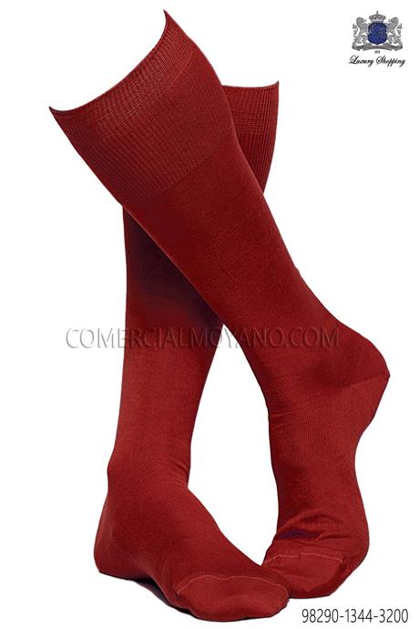 http://www.comercialmoyano.com/es/969-calcetines-rojo-98290-1344-3200-ottavio-nuccio-gala.html