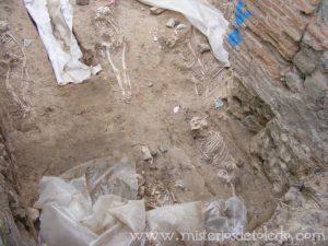 Necrópolis en el Paseo de los Canónigos Necrópolis en el Paseo de los Canónigos