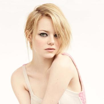 emma-stone-beautiful-hd-wallpapers-in-short-hair-style
