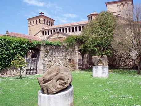 Descubre Los Mejores Sitios Que Visitar En Santillana Del Mar. La Joya de Cantabria!