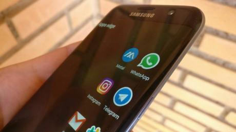 La pantalla curva del #iPhone8 no tendrá funciones extra como la de los #Galaxy La pantalla curva del #iPhone8 no tendrá funciones extra como la de los #Galaxy