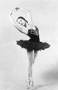 Alicia_Alonso_1955 Zapatillas de ballet que dibujan