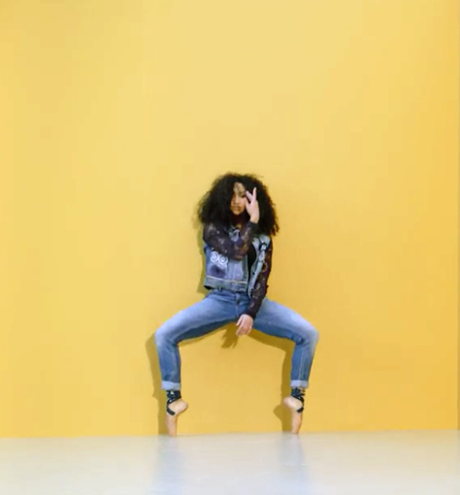 ¿Sabeis que es el hiplet? Desigual lo incorpora a su nueva campaña. ¿Sabeis que es el hiplet? Desigual lo incorpora a su nueva campaña.