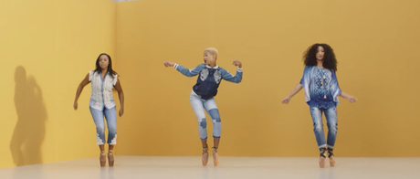 ¿Sabeis que es el hiplet? Desigual lo incorpora a su nueva campaña. ¿Sabeis que es el hiplet? Desigual lo incorpora a su nueva campaña.