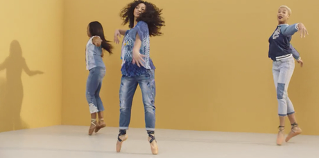 ¿Sabeis que es el hiplet? Desigual lo incorpora a su nueva campaña. ¿Sabeis que es el hiplet? Desigual lo incorpora a su nueva campaña.